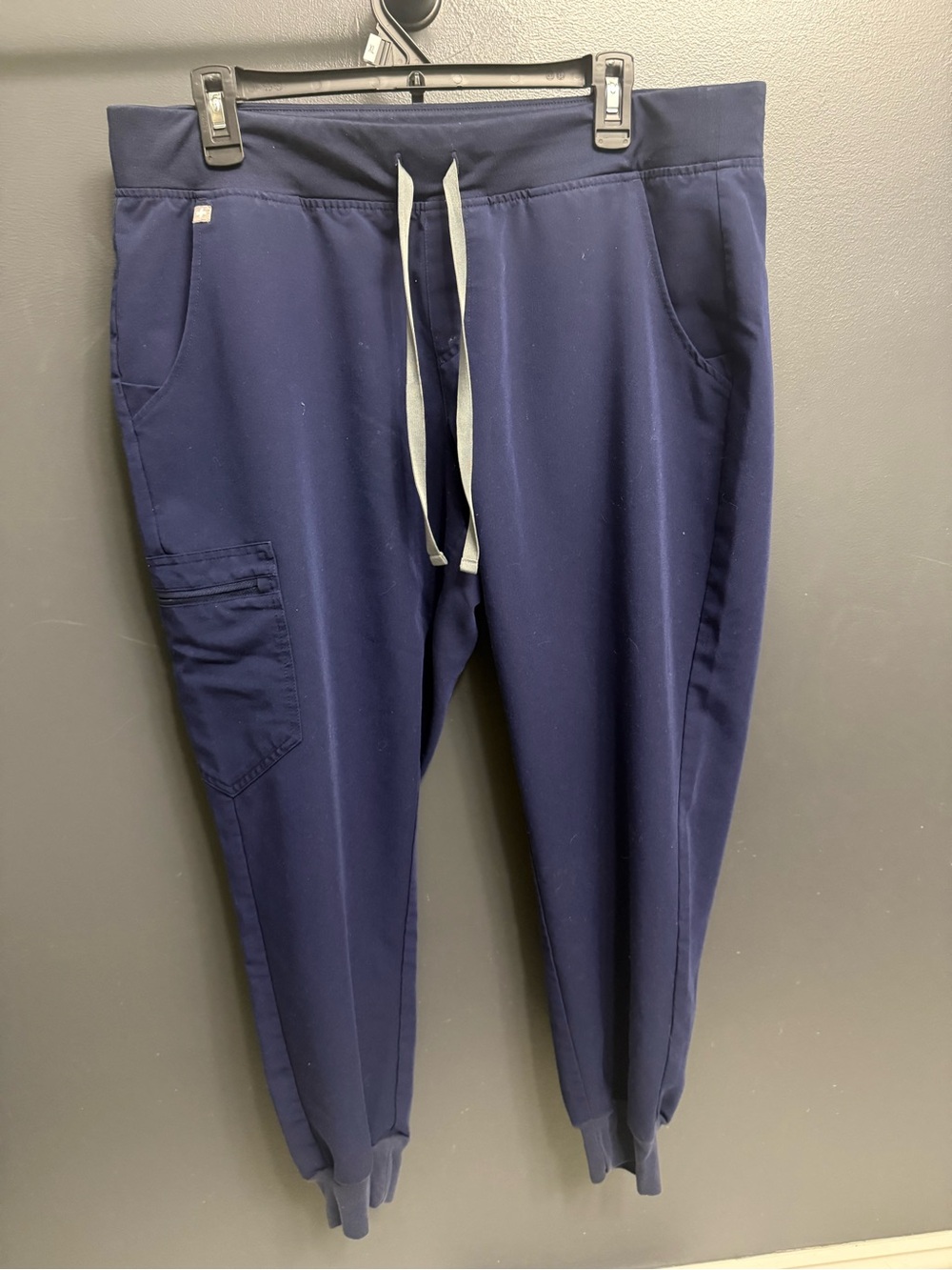 Figs Women’s Navy Drawstring Joggers